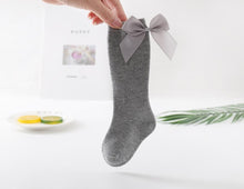 Load image into Gallery viewer, Baby Girls Bow Socks 100% Cotton
