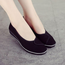 Load image into Gallery viewer, Women Loafers Soft Slip Flats Shoes
